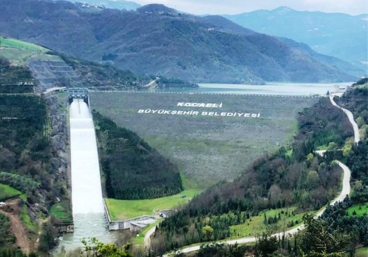 BARAJ DOLUNCA  KAPAKLAR AÇILDI
