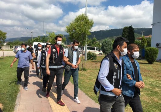 SİGARA KAÇAKÇILARINDA 7 KİŞİ TUTUKLANDI