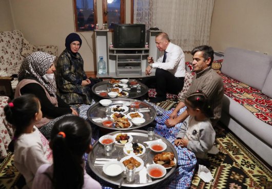 YER SOFRASINA KOCAELİ'NDEN DESTEK YAĞDI