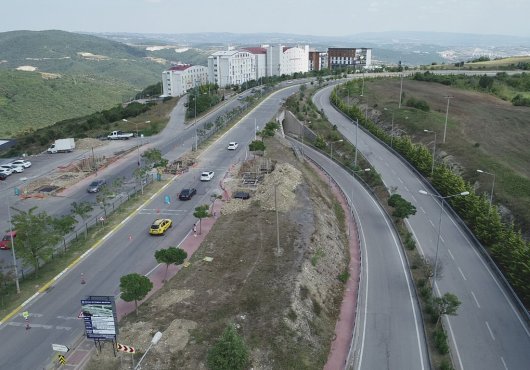 ÖĞRENCİLER DURAKLARA ARTIK DAHA RAHAT ULAŞACAK
