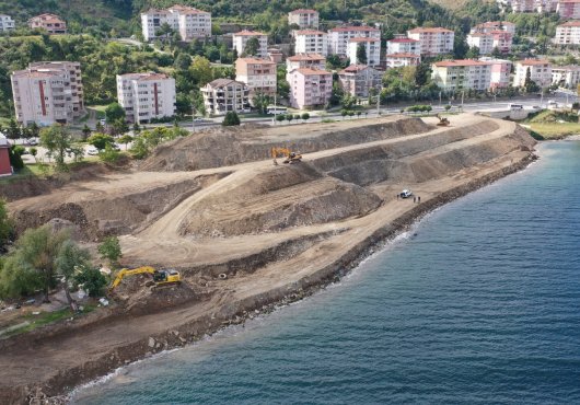 ATIKLAR KALDIRILIP CAZİBE MERKEZİ İNŞAA EDİLECEK