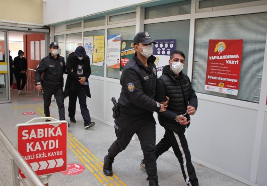 TORBACI OPERASYONUNDA 5 KİŞİ TUTUKLANDI