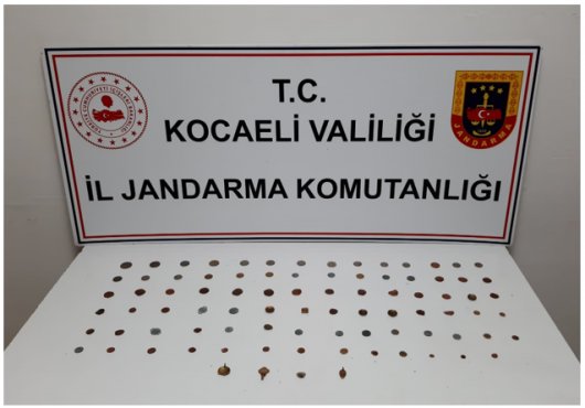 Üzerinde 82 sikke ve 4 tarihi eser ile yakalandı!
