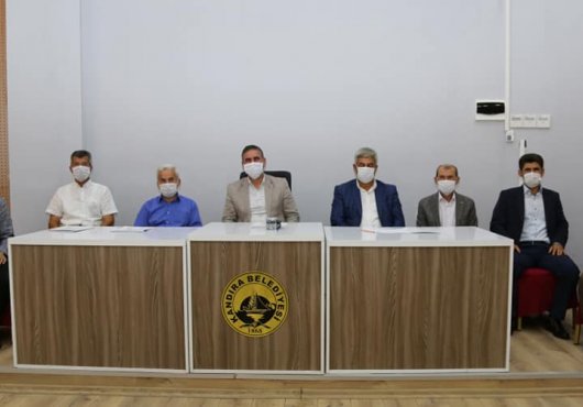 BAŞKAN TURAN,DİN GÖREVLİLERİYLE BİRARAYA GELDİ