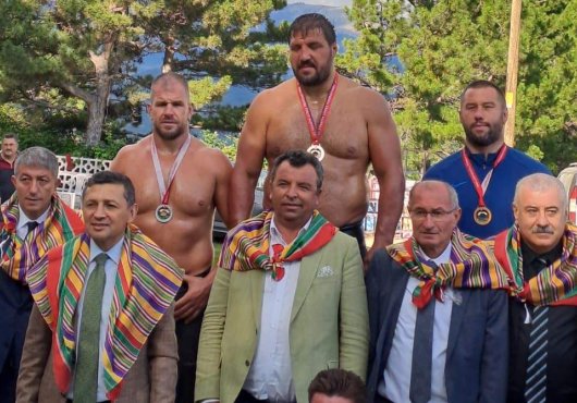 661. Domaniç Yağlı Pehlivan Güreşleri'nde başpehlivan Recep Kara oldu