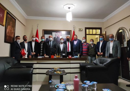 AYKAN DÖNMEZ MHP’Yİ ZİYARET ETTİ