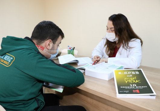 E-KPSS KURSİYERLERİNDEN YÜZDE 80 BAŞARI