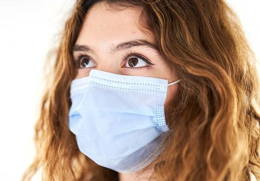 MASKE ALERJİSİ BELİRTİLERİ NELERDİR?