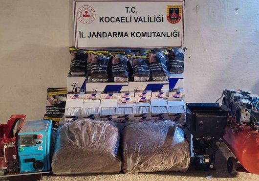 Kocaeli'de tütün kaçakçılarına operasyon! Binlerce makaron ele geçirildi