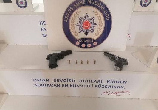 Kanl kavgada 7 gözaltı!  1 kişi öldü, 3 kişi yaralandı