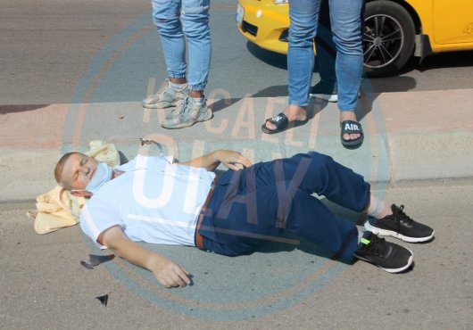 HASTANE  ÖNÜNDE KAZA