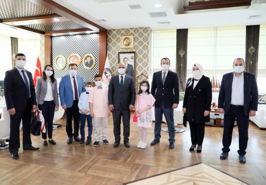 BAŞKAN SÖĞÜT KOLTUĞU DEVRETTİ