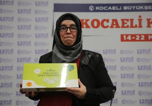    ‘’Dürüst ve samimi olun, size enayi diyenlere aldırmayın’’