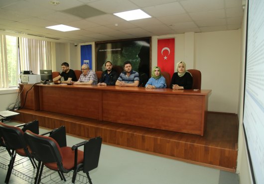 Büyükşehir’den Başiskele Yeşilyurt Mahallesine meydan ve park