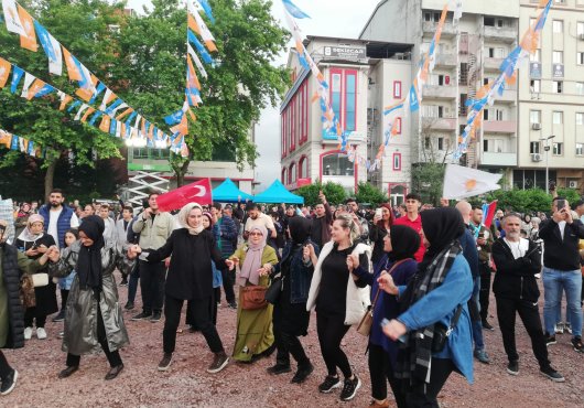 Kocaeli'nde kutlamalar erken başladı