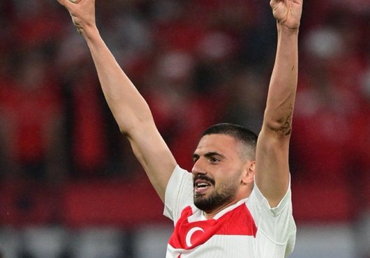 Karamürselli Merih Türkiye'yi çeyrek finale taşıdı..