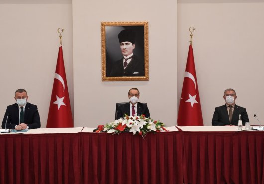 KOCAELİ VALİSİ AÇIKLADI: GÜNDE 20 BİN TEST YAPILABİLECEK
