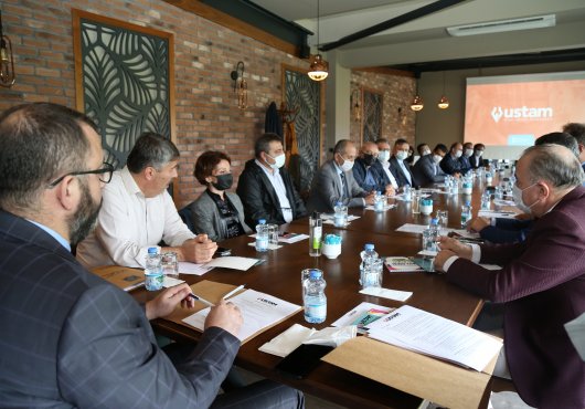 USTAM'DA DEĞERLENDİRME TOPLANTISI