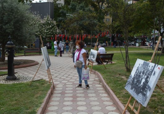 ZAFERE DOĞRU SERGİSİ İZMİTLİLERLE BULUŞTU