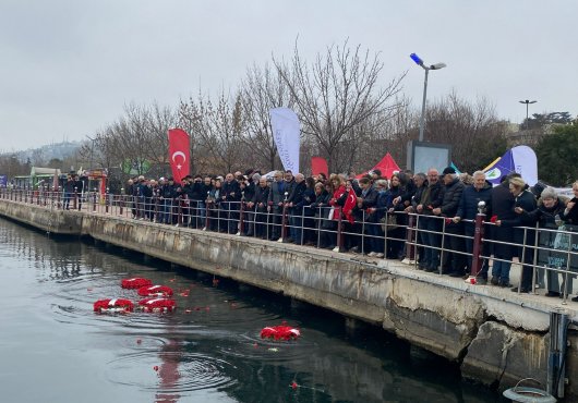 1 Mart Vapur Faciasında hayatını kaybedenler unutulmadı 