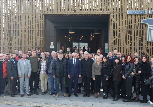 Büyükakın: Türk Tiyatro tarihine iz bırakmayı hedefleyen bir Şehir    Tiyatromuz var
