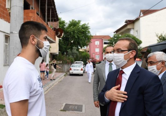 VALİ YAVUZ, ŞEHİT AİLELERİ VE GAZİLERİMİZİ UNUTMADI