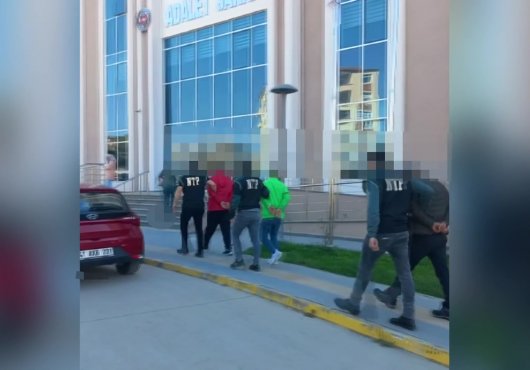 Torbacı operasyonunda 9 gözaltı!
