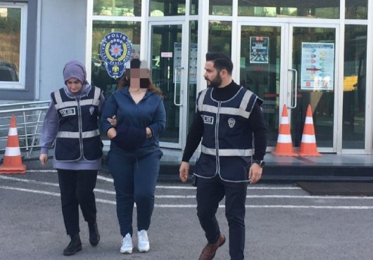 Tasarlayarak adam öldürmekten aranıyordu!