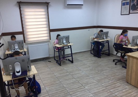 ÖĞRENCİLER  EBA DESTEK SINIFLARINDAN ÇOK MEMNUN