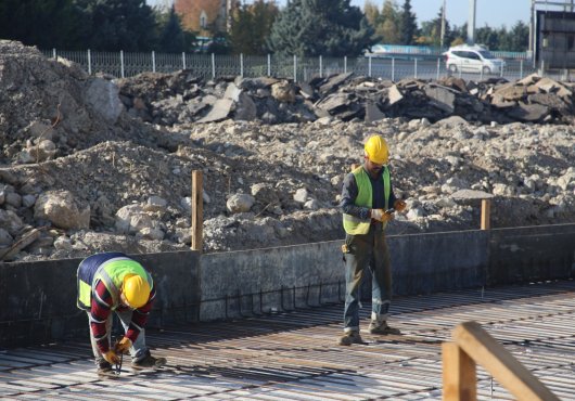 Milli İrade Meydanı’nda çalışmalar hız kesmeden devam ediyor
