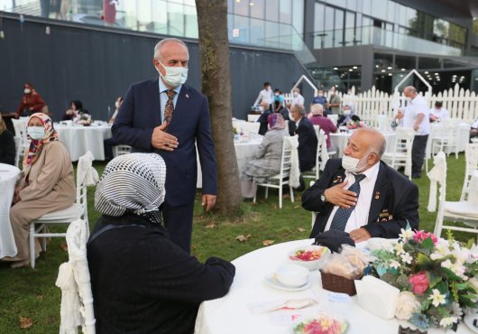 AYGÜN;ŞEHİTLERİMİZ VE GAZİLERİMİZ ONURUMUZDUR