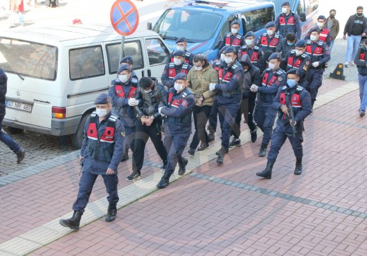 DEAŞ OPERASYONUNDA 5 KİŞİ KOCAELİ ADLİYESİNDE