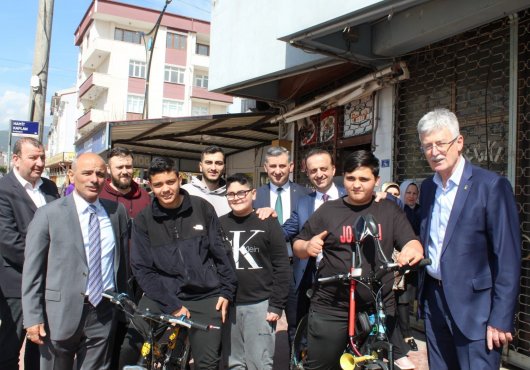 Ellibeş; “Boş vaatlere kanmayın”