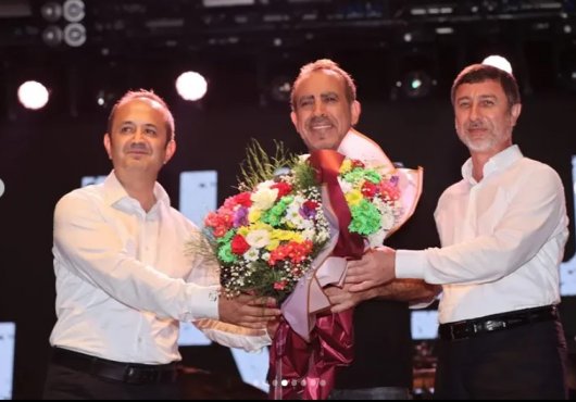 Gebze’de Haluk Levent  rüzgarı esti