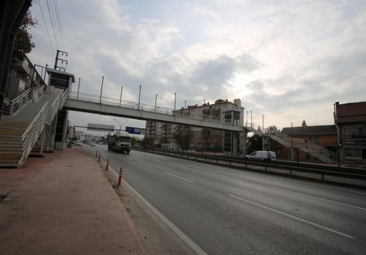 Çetin Emeç köprüsü hizmete girdi