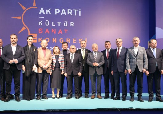 Kocaeli Büyükşehir’e yılın en başarılı Kültür Sanat Ödülü