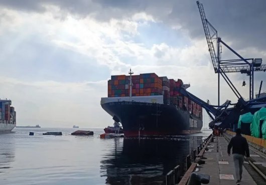 Kocaeli'nin ticareti tehlikede! Gemi kazası yüz milyon dolara mal olabilir!