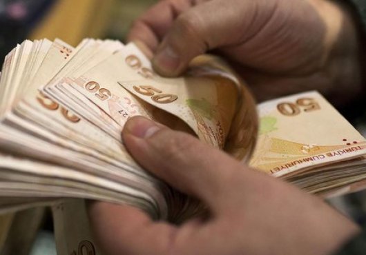 Asgari Ücret Belli Oldu.Türk-İş açıklamayı terk etti
