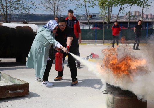 USTAM Kocaeli’de servis şoförü eğitimi