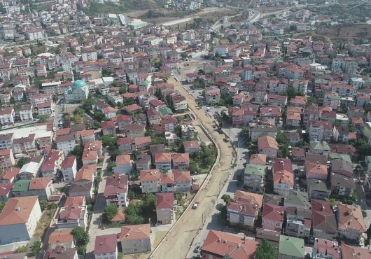 CENGİZ TOPEL CADDESİNDE YOĞUN MESAİ