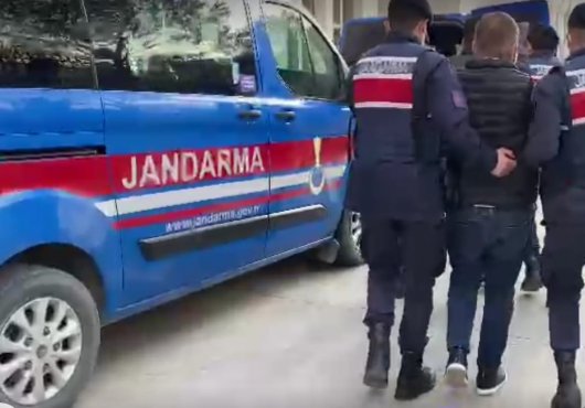 42 KAÇAK GÖÇMEN YAKALANDI 