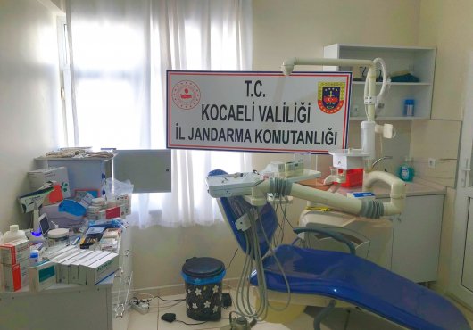 Sahte doktorun muayenehanesine  Jandarma baskını