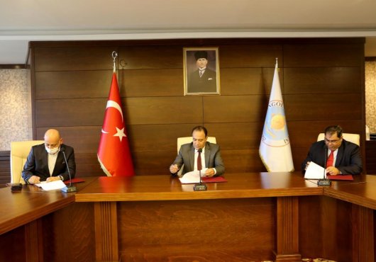 GTÜ VE BÜ ARASINDA PROTOKOL İMZALANDI