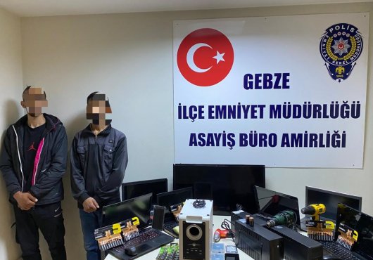 Aile sağlığı merkezine girmişlerdi!