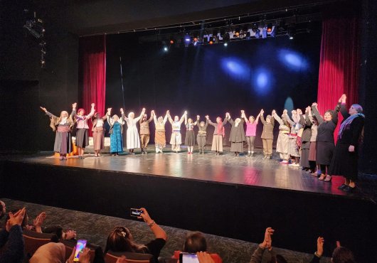 Gölcüklü ev hanımlarıdan muhteşem performans..