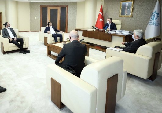 Berber ve kuaförlere gıda ve hijyen desteği