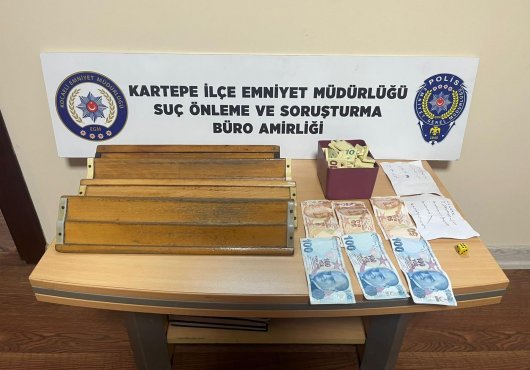 Ruhsatsız kahvehanede  Kumar oynarken yakalandılar