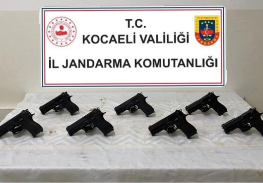 2 şüpheliden 7 tabanca çıktı!