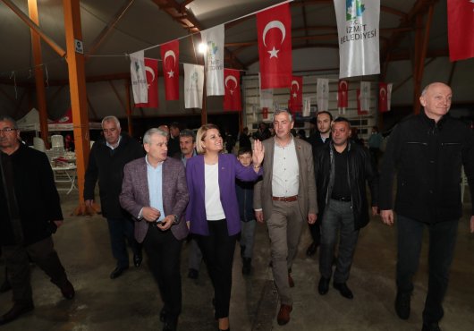 Başkan Hürriyet Yeşilova sakinleriyle iftarda buluştu