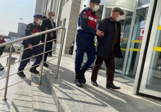 ARAÇ KURŞUNLAYAN 2 KİŞİ ADLİ KONTROLLE SERBEST KALDI